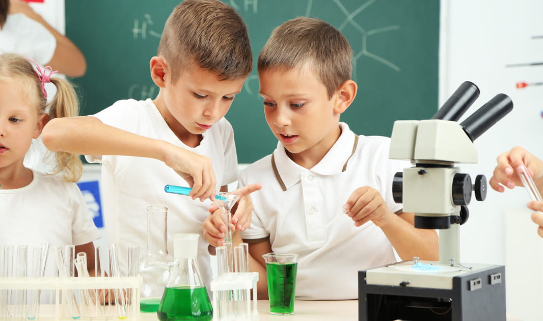 STEAM and discovery lab for preschoolers at Palm Grove in Plano TX